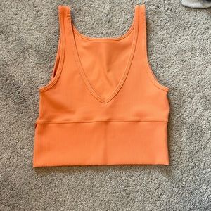 Power pivot tank in orange